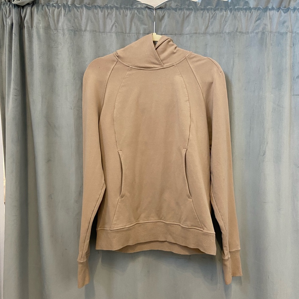Lululemon / Taupe Loungeful Pullover Hoodie